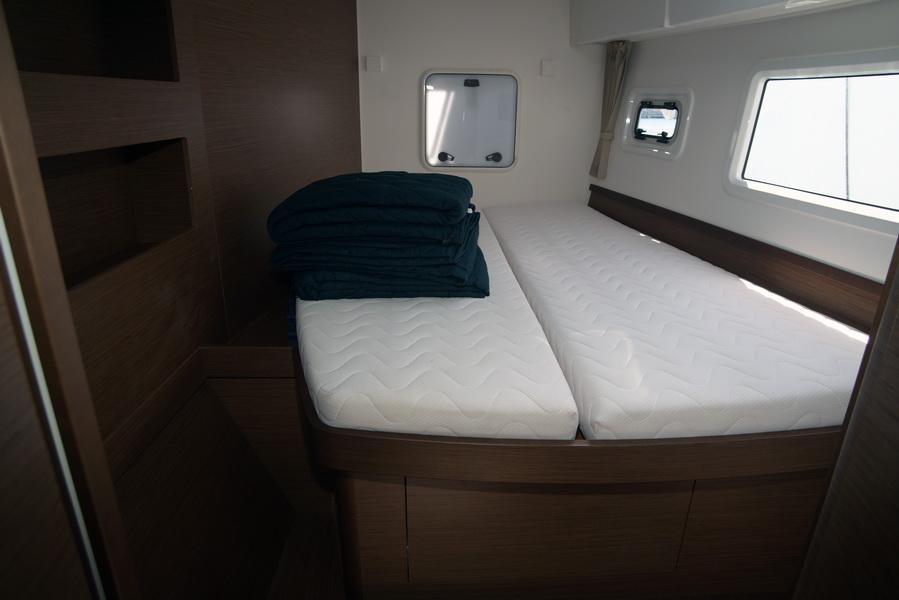 Lagoon 42 - 4 + 2 cab., picture 11