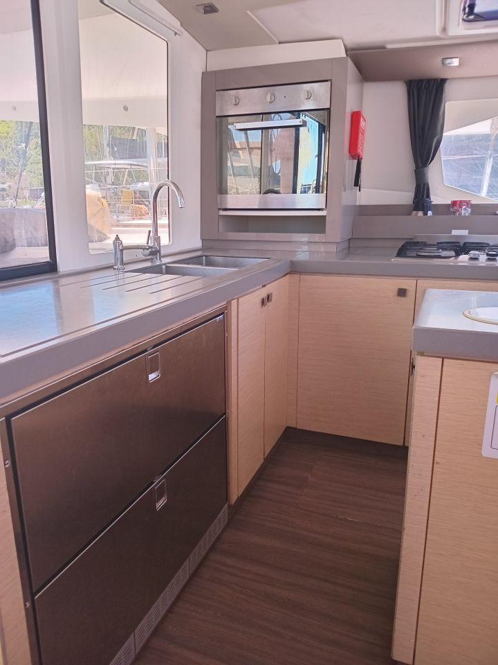 Fountaine Pajot Saona 47 Quintet - 5 + 1 cab. - SAPOTIER , picture 7