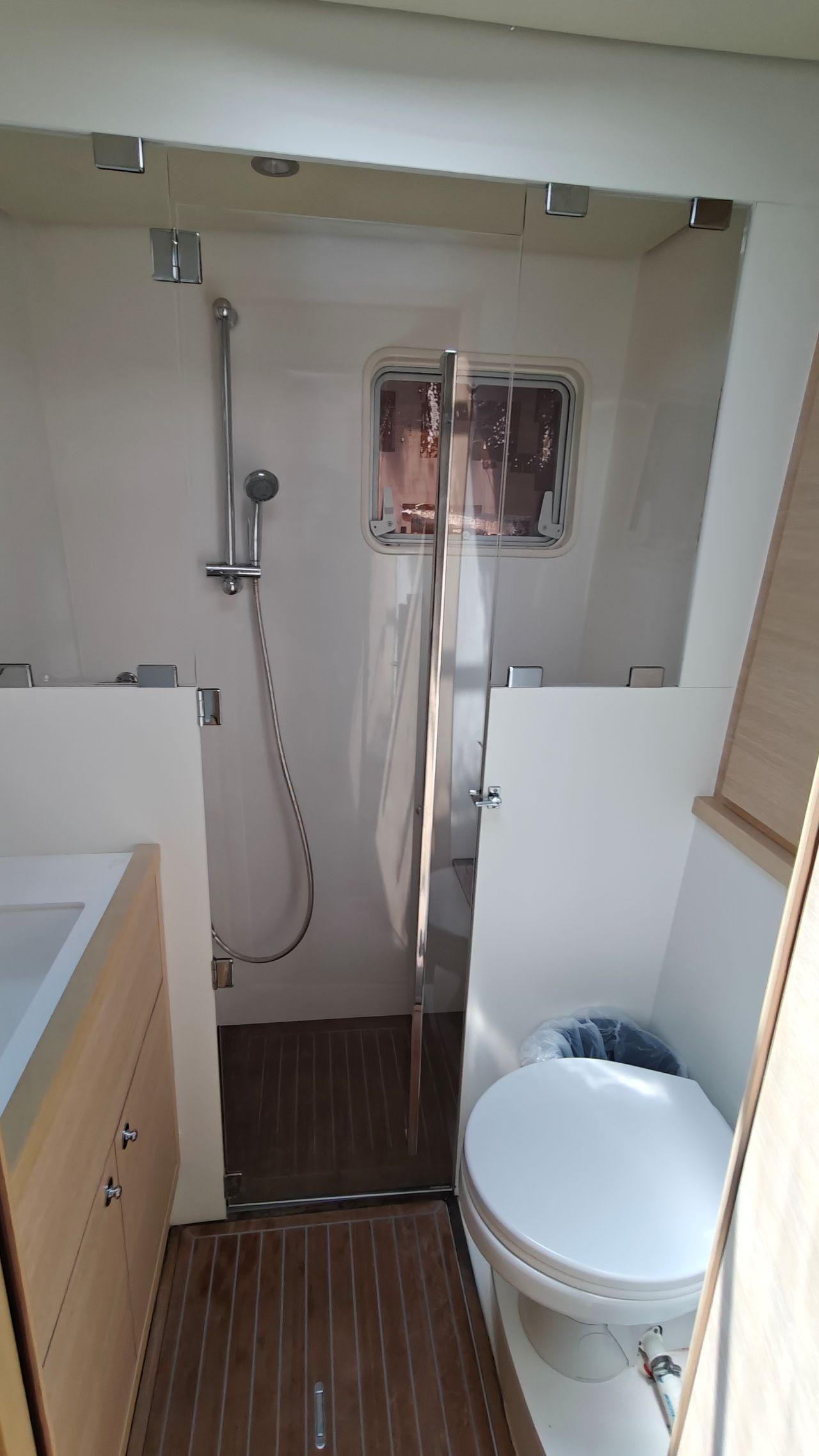 Lagoon 620 - 6 + 2 cab., picture 10