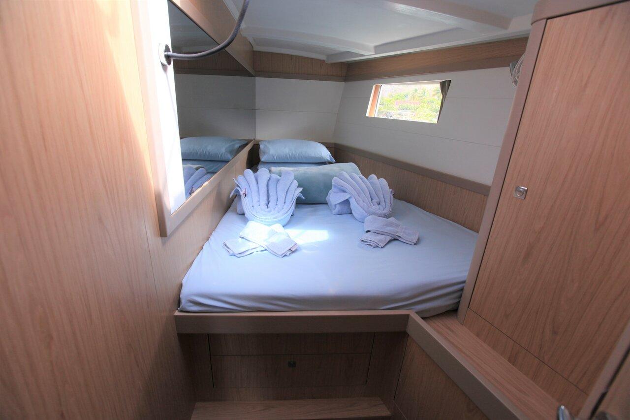 Oceanis 48 - 4 cab., picture 13