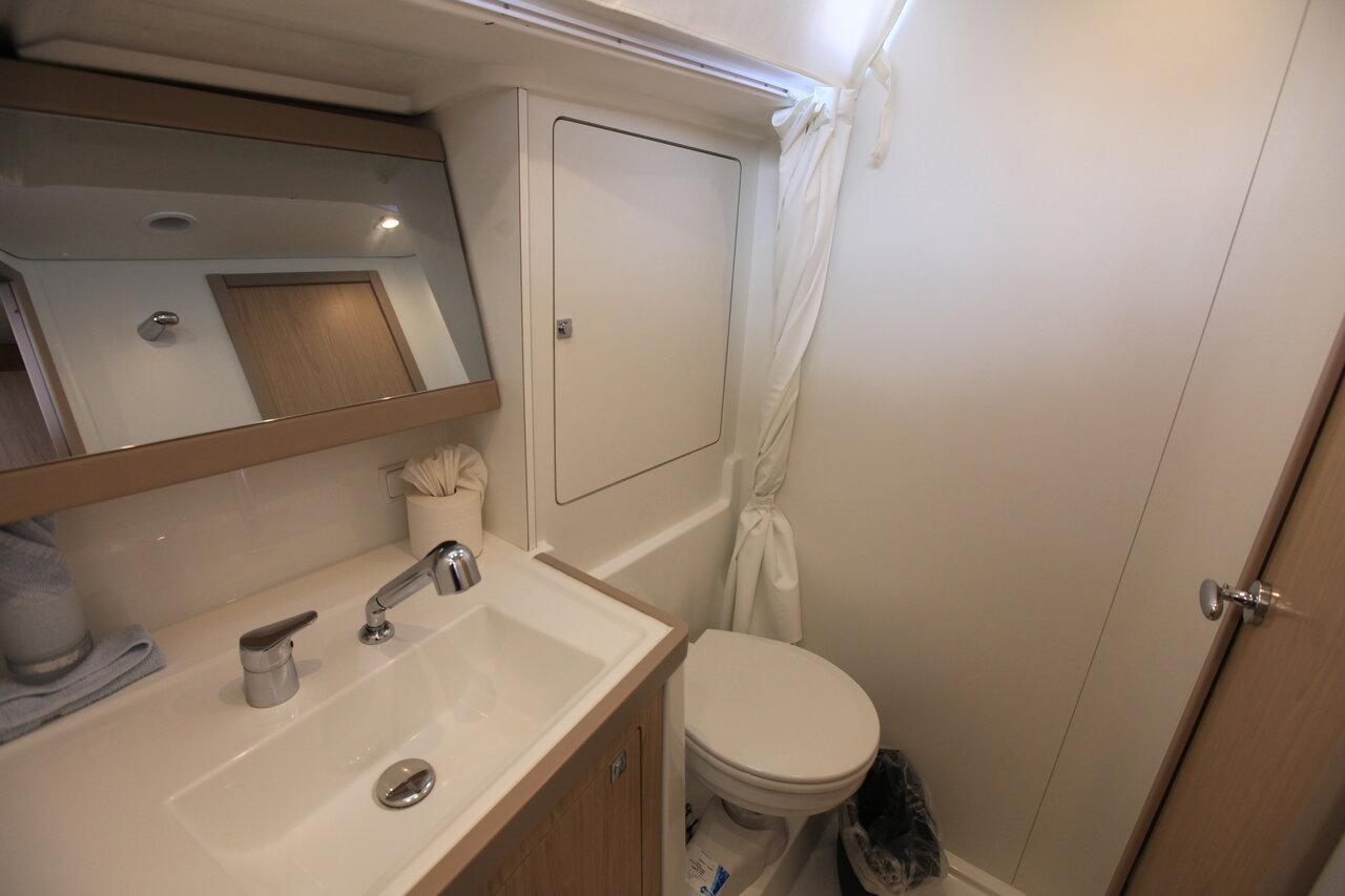 Oceanis 48 - 4 cab., picture 17