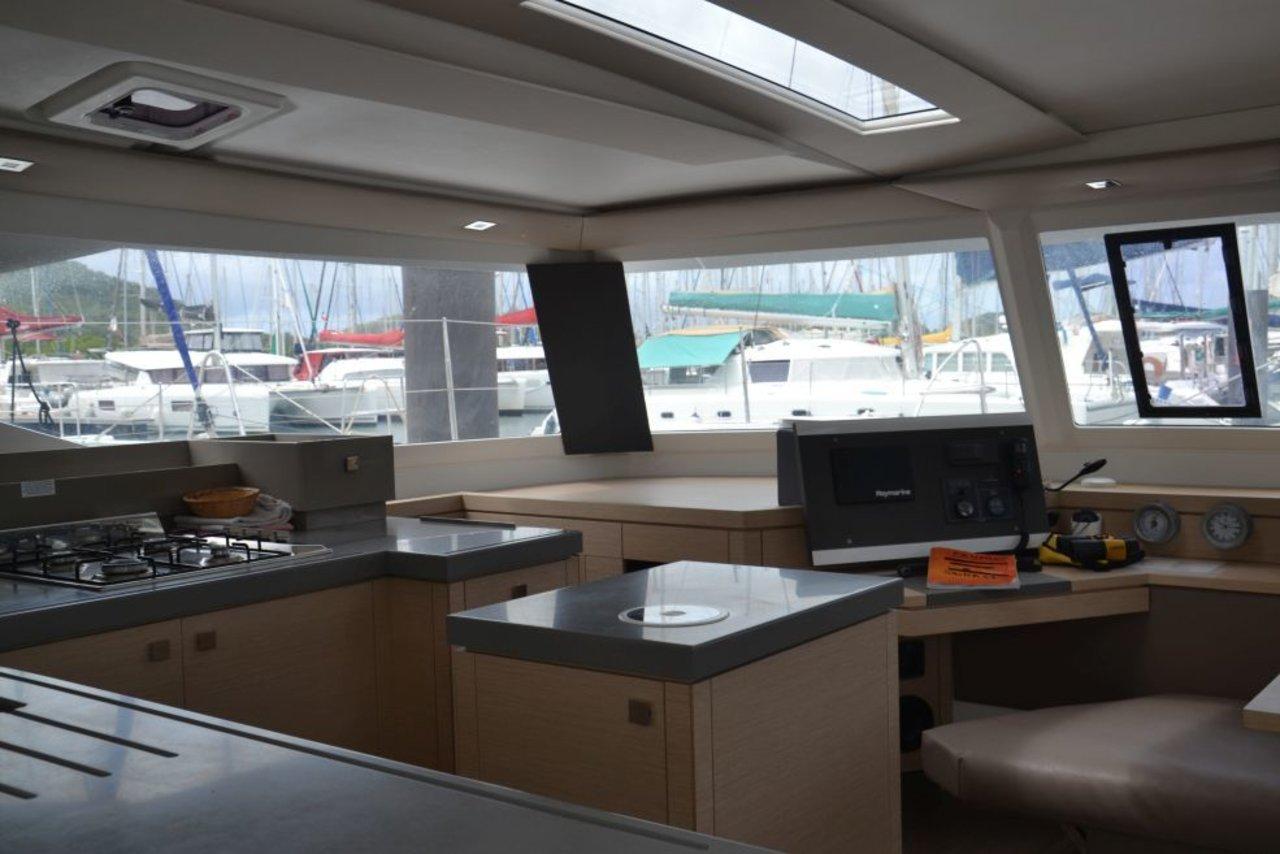 Fountaine Pajot Saona 47 Quintet - 5 + 1 cab. - PENFRET , picture 11