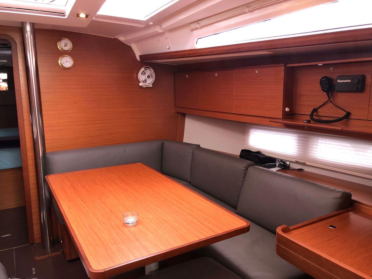 Dufour 390 GL - ROTHKO , picture 5