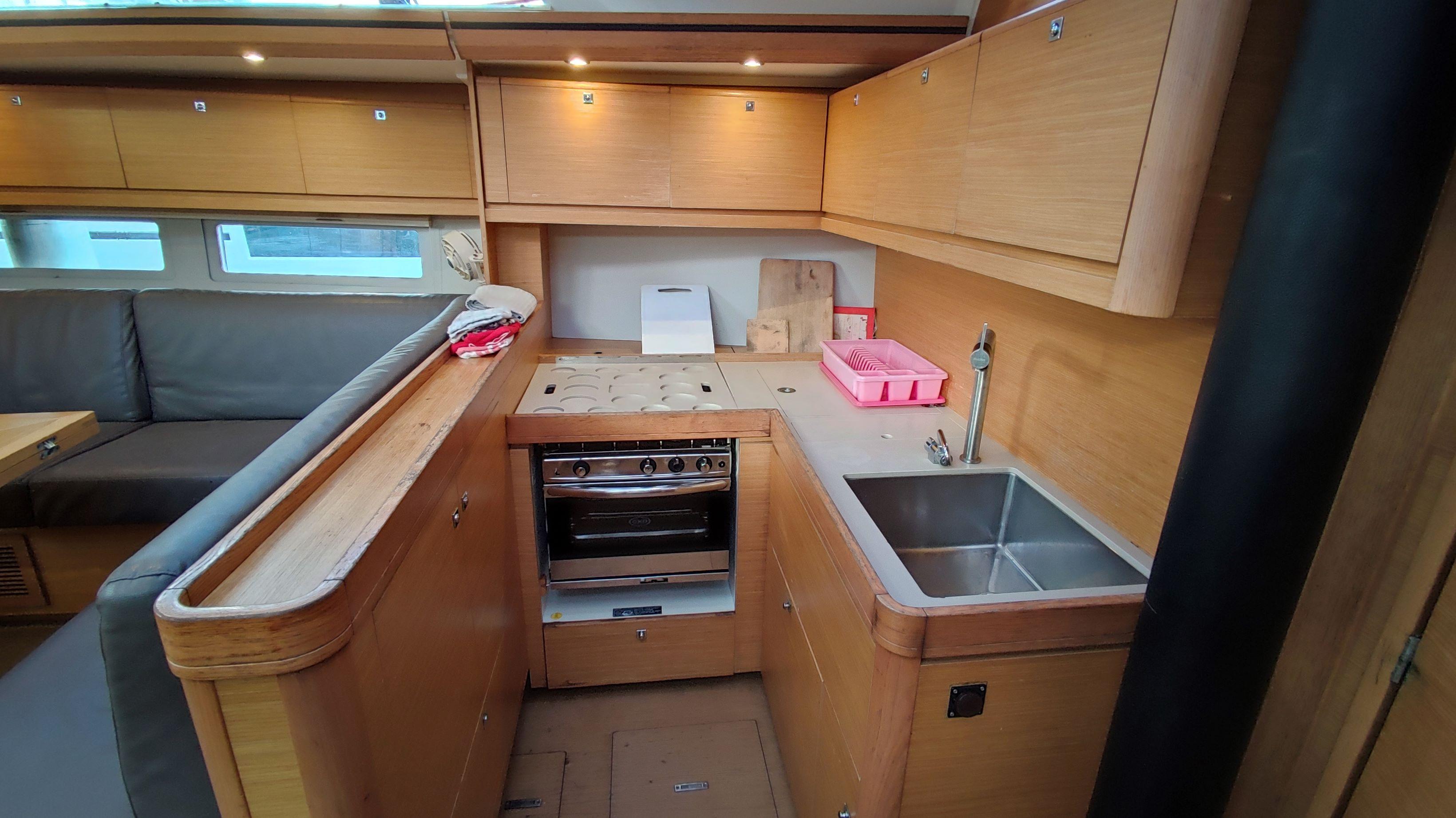 Dufour 520 GL - BRAQUE , picture 11