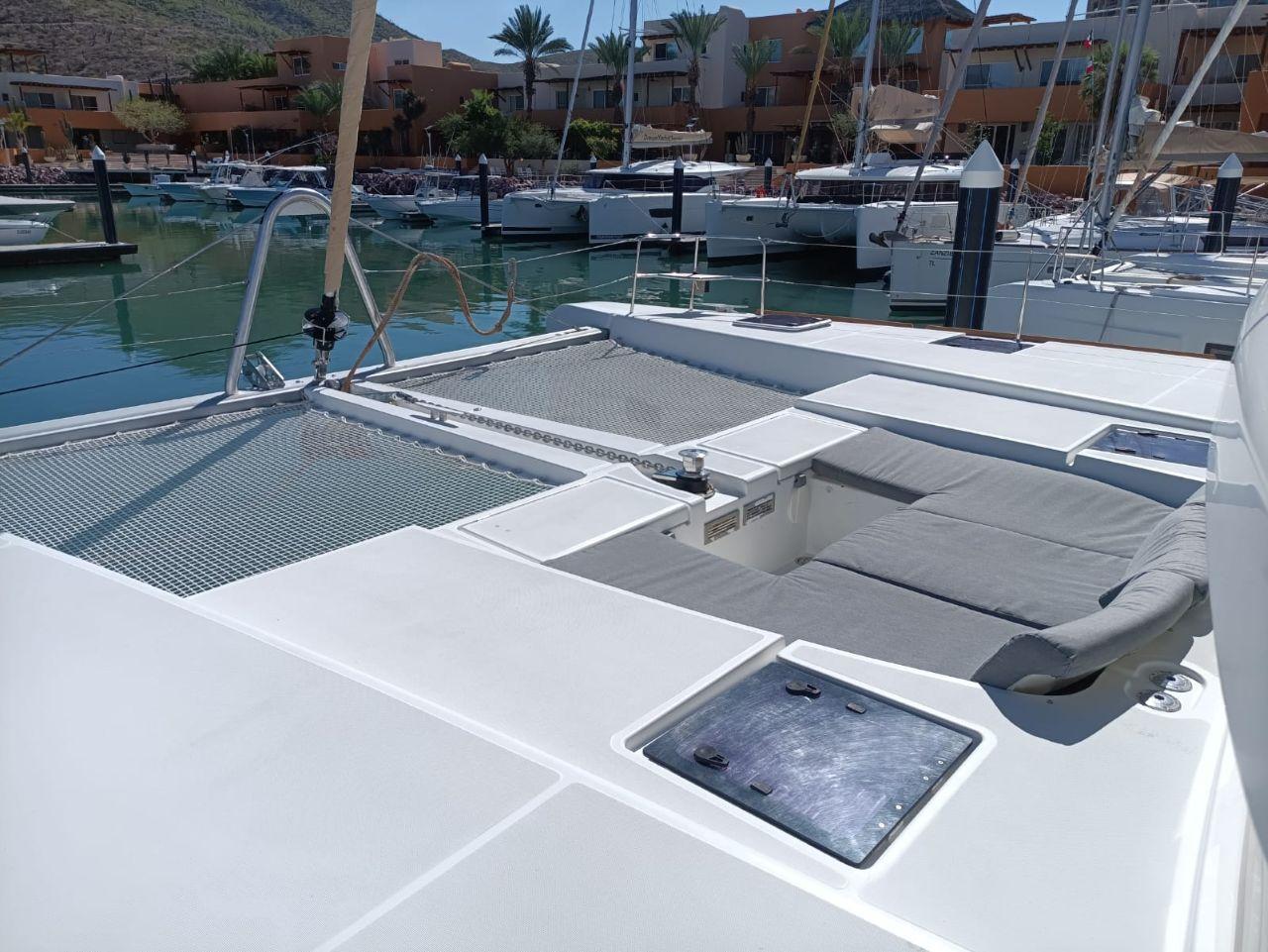 Lagoon 52 F - 6 + 2 cab. - MALCOHA , picture 4