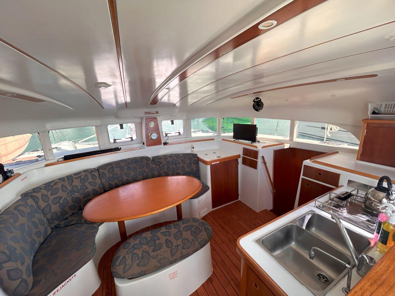 Lagoon 380 - 4 cab. - LUNASEA , picture 5