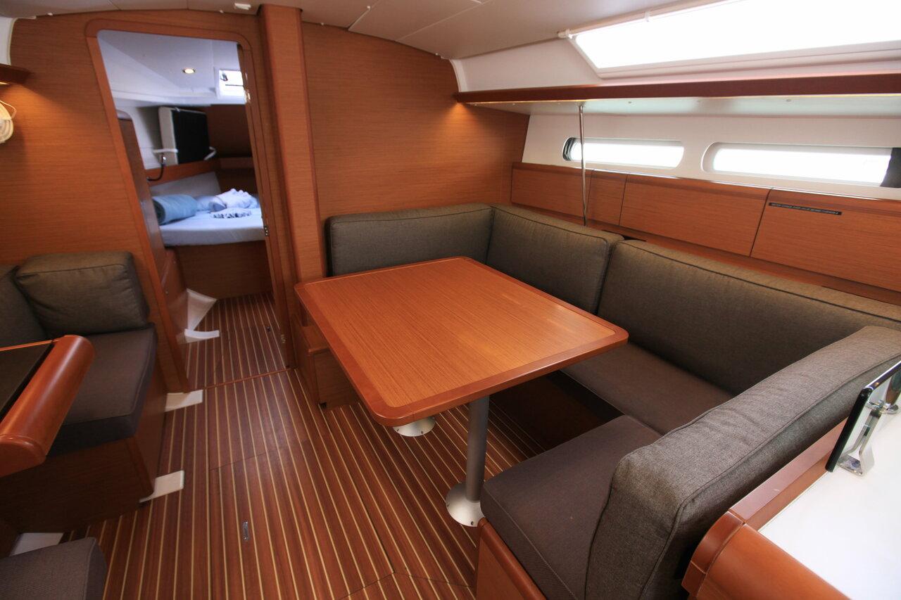 Sun Odyssey 419 - 3 cab., picture 12