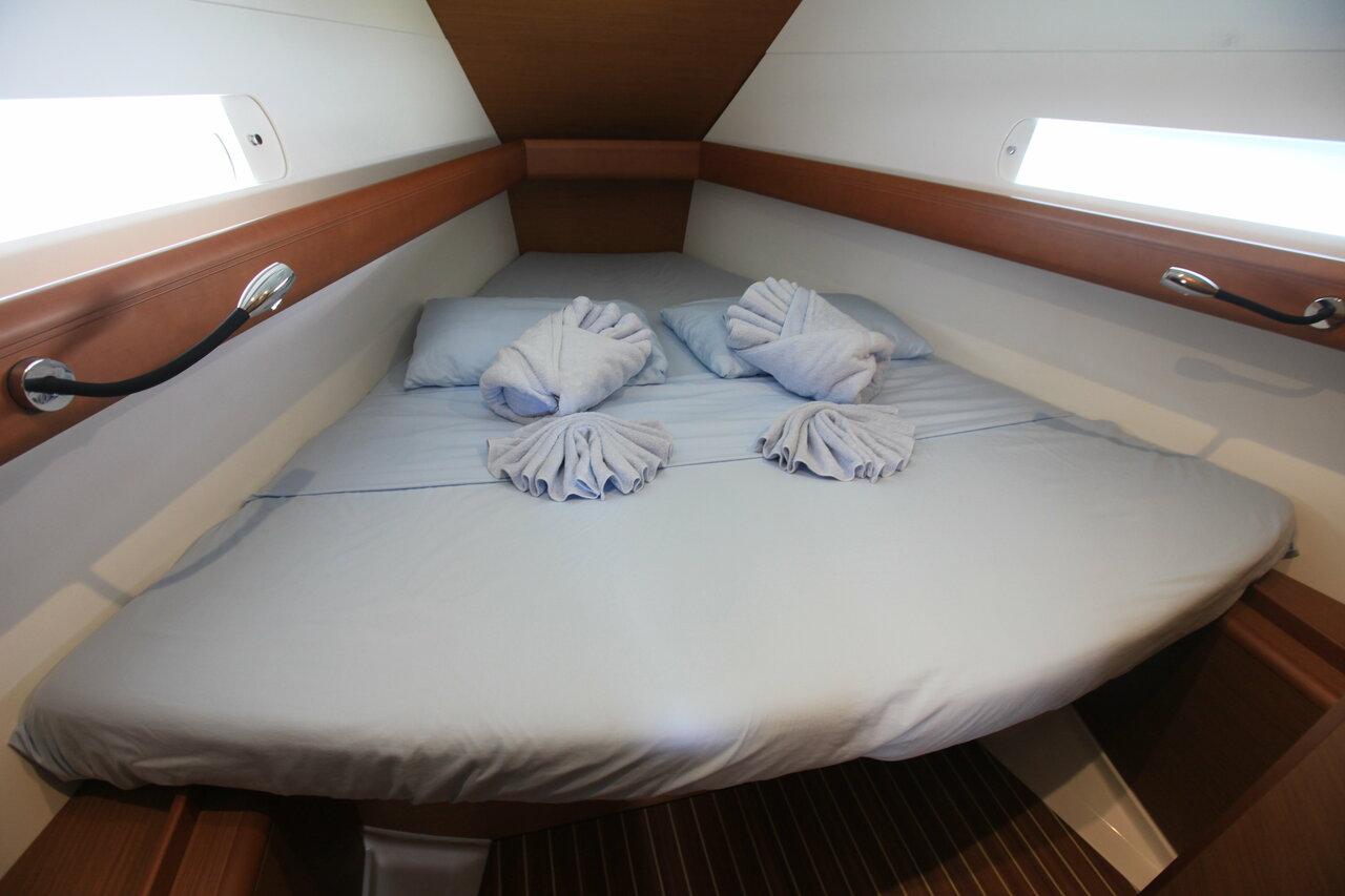 Sun Odyssey 419 - 3 cab., picture 16