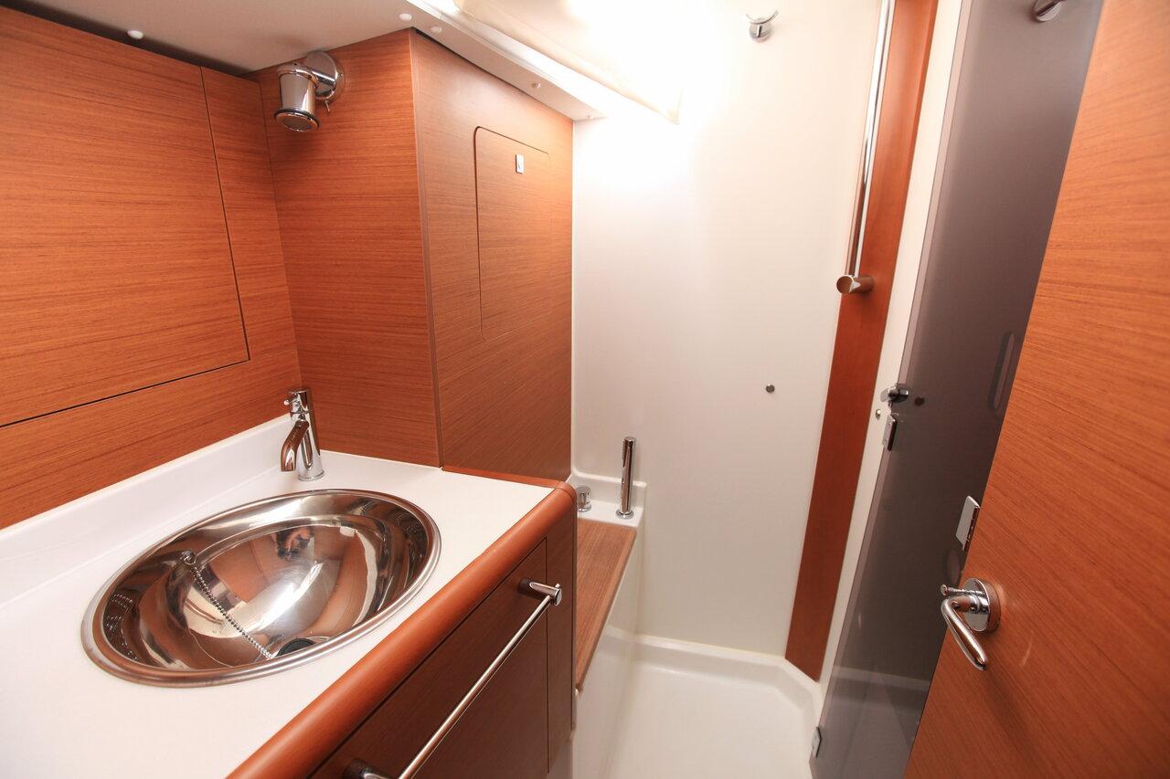 Sun Odyssey 419 - 3 cab., picture 17