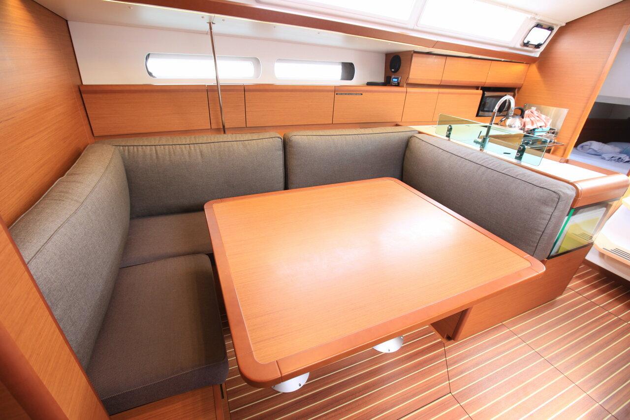 Sun Odyssey 419 - 3 cab., picture 9