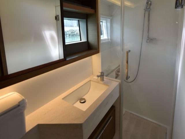 Lagoon 50, picture 12