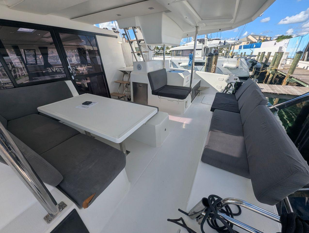 Fountaine Pajot Astrea 42 - 4 + 2 cab. - EDEN BLUE , picture 11