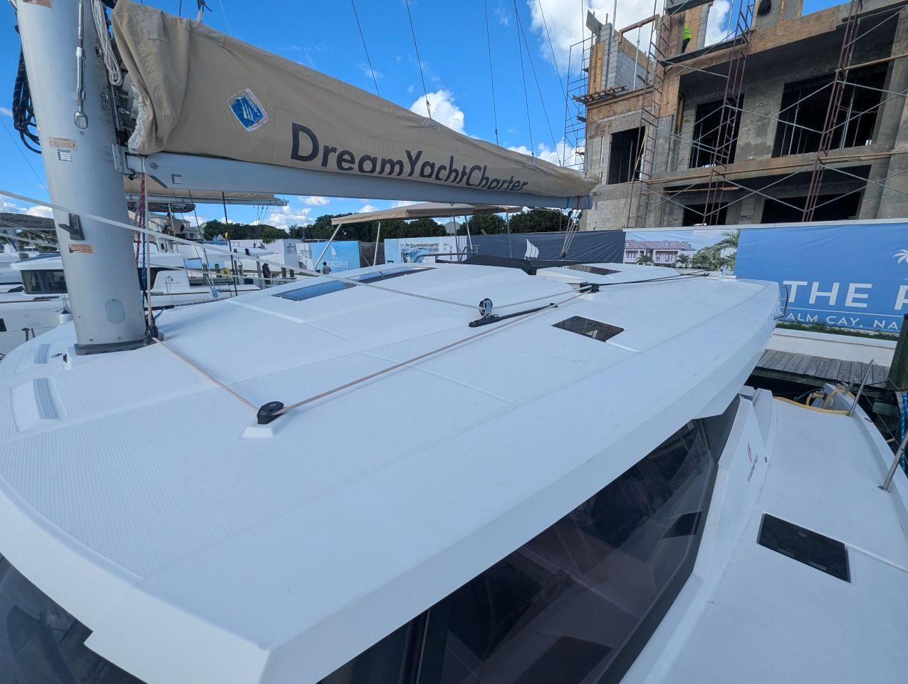 Fountaine Pajot Astrea 42 - 4 + 2 cab. - EDEN BLUE , picture 6