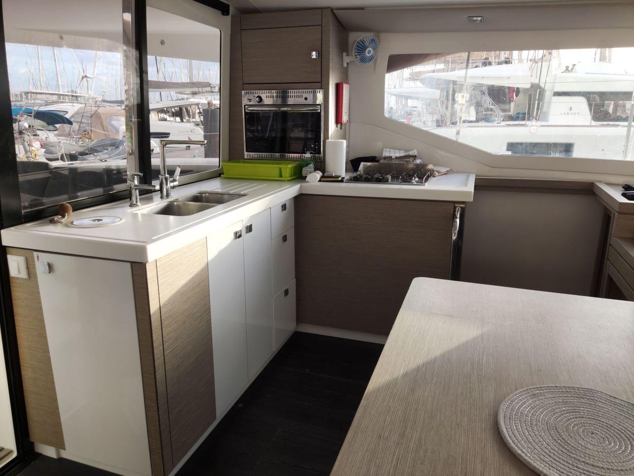 Fountaine Pajot Lucia 40 - 4 cab., picture 11