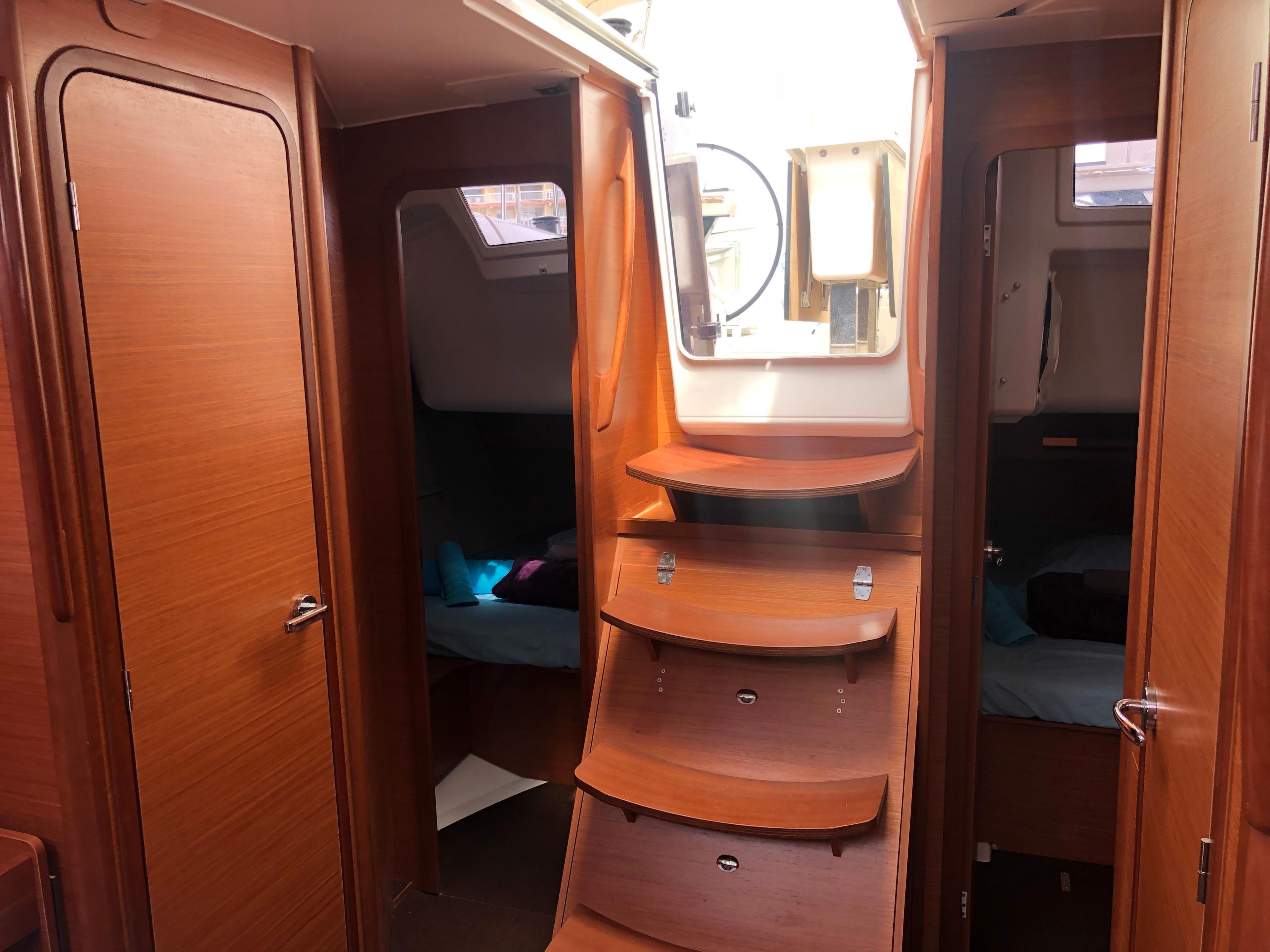 Dufour 390 GL - MIRO , picture 7