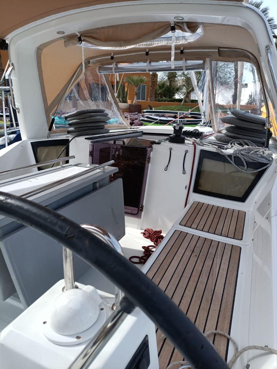 Oceanis 41.1 - RUKBA, picture 8