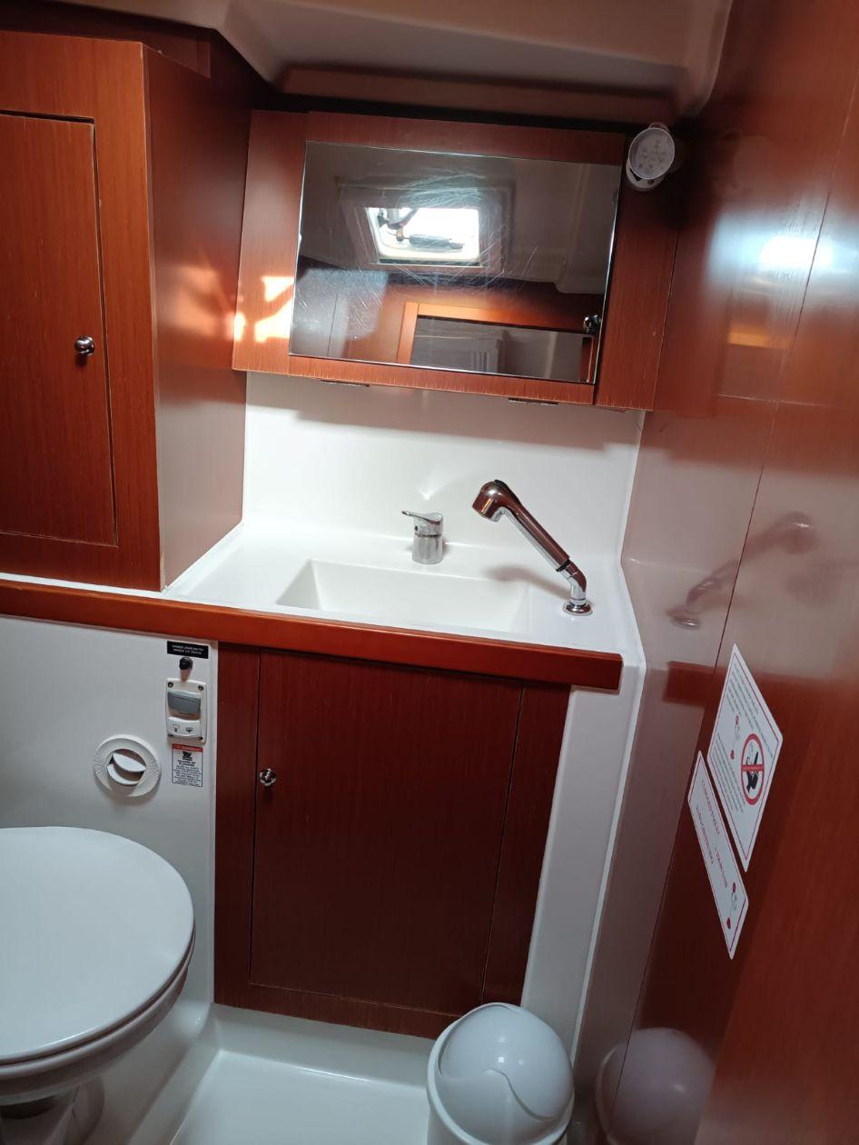 Oceanis 41.1 - RUKBA, picture 13