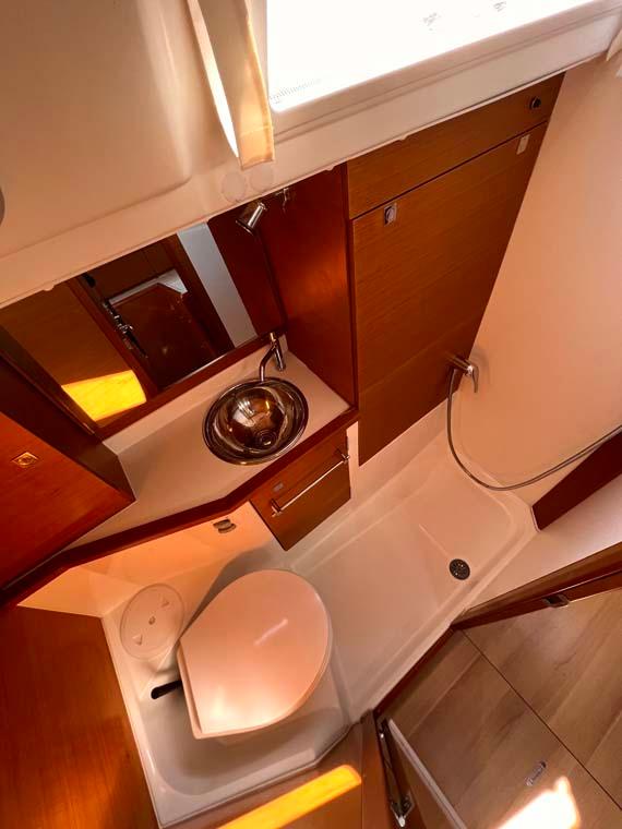 Sun Odyssey 389, picture 13
