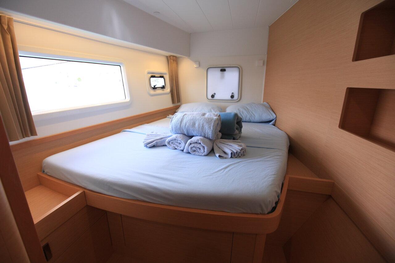 Lagoon 42 - 4 + 1 cab., picture 15