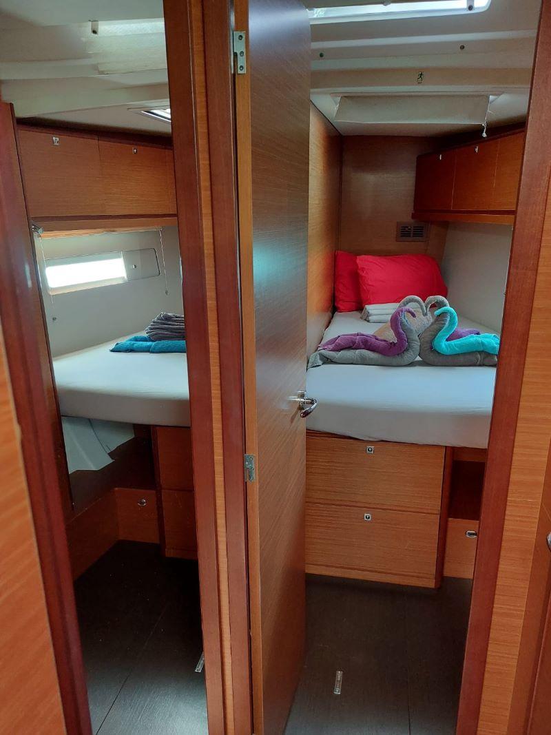 Dufour 520 GL - HOPPER , picture 8