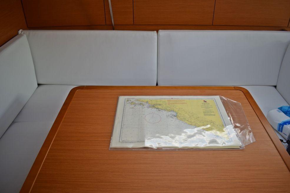 Sun Odyssey 419 - 3 cab. - VUILLARD , picture 8