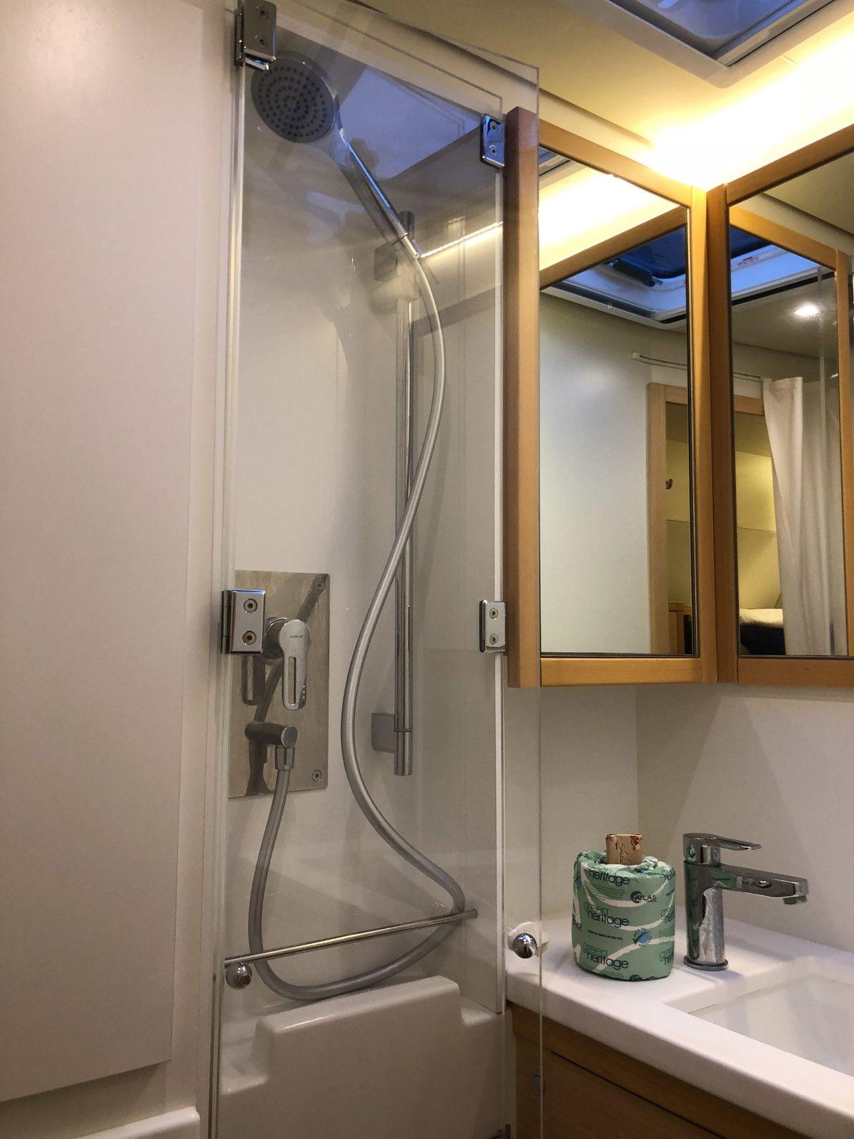 Lagoon 52 - 6 + 2 cab., picture 16