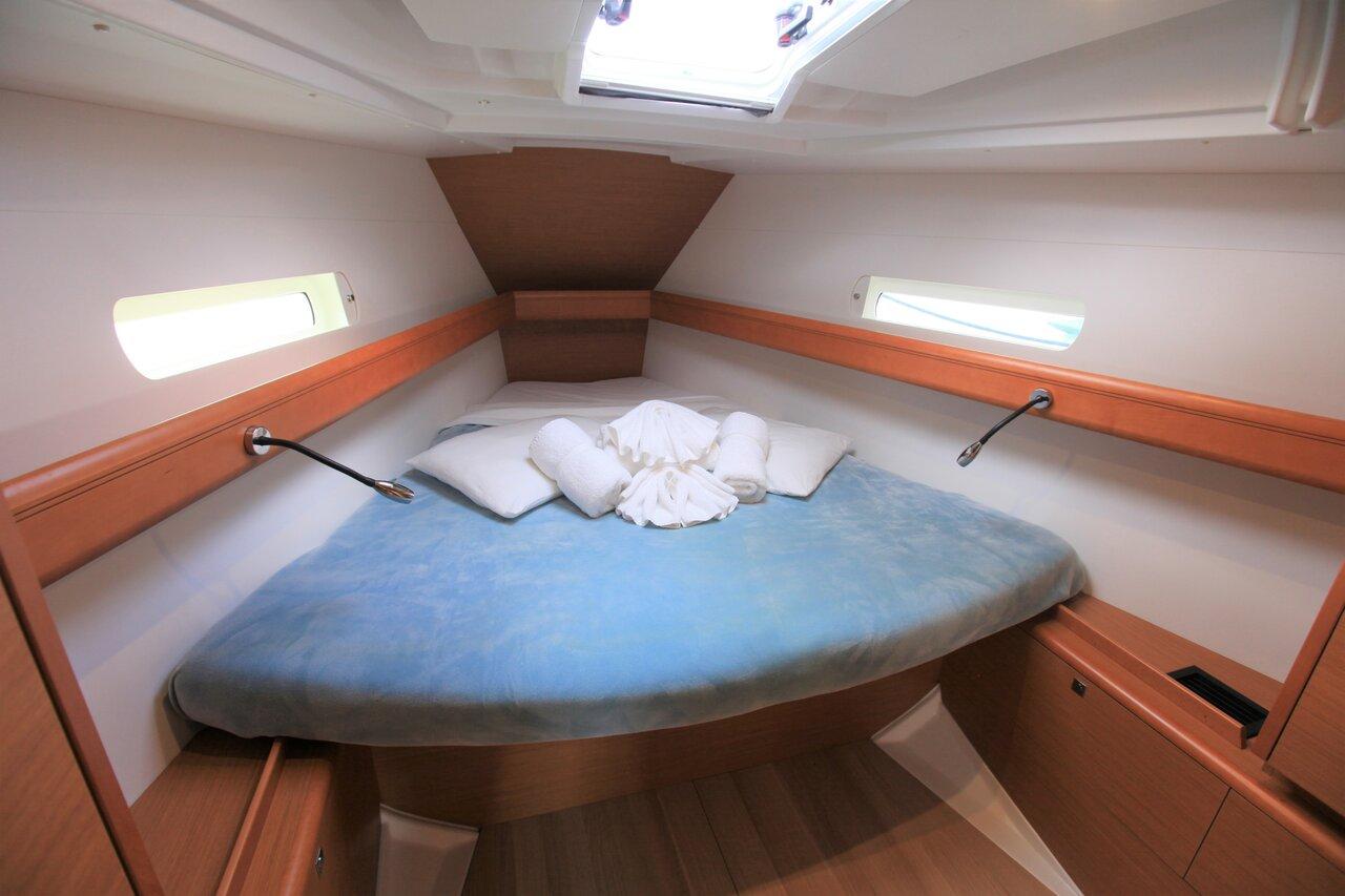 Sun Odyssey 419 - 3 cab., picture 17