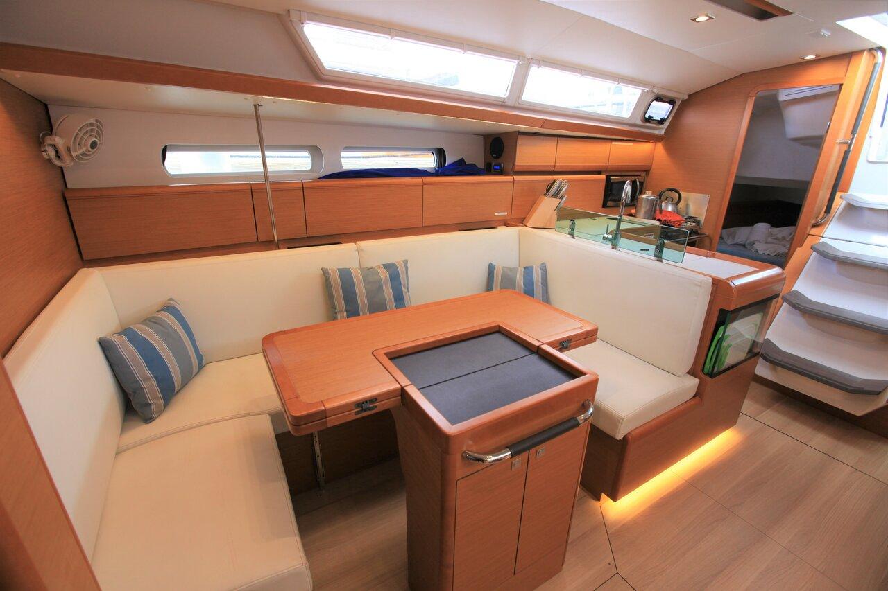 Sun Odyssey 419 - 3 cab., picture 15