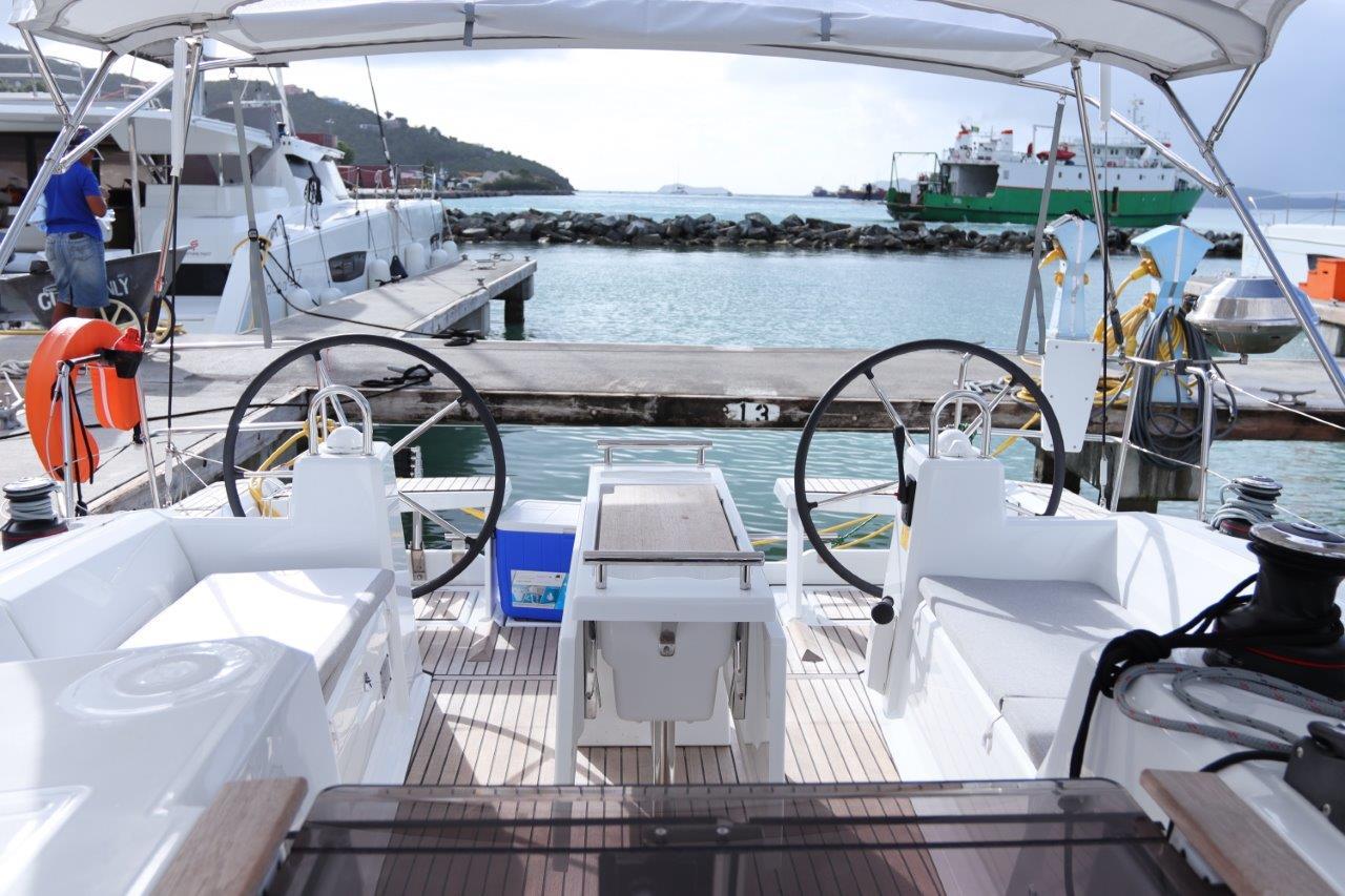 Oceanis 38.1 - 2 cab., picture 10