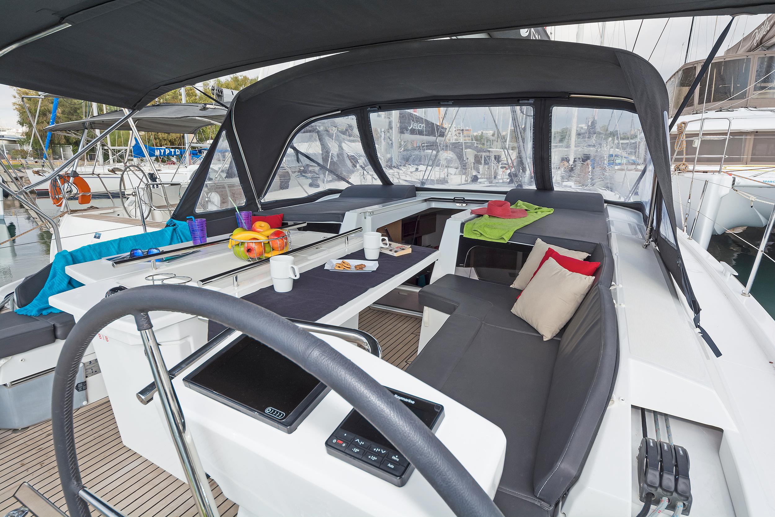 Oceanis 46.1, picture 11