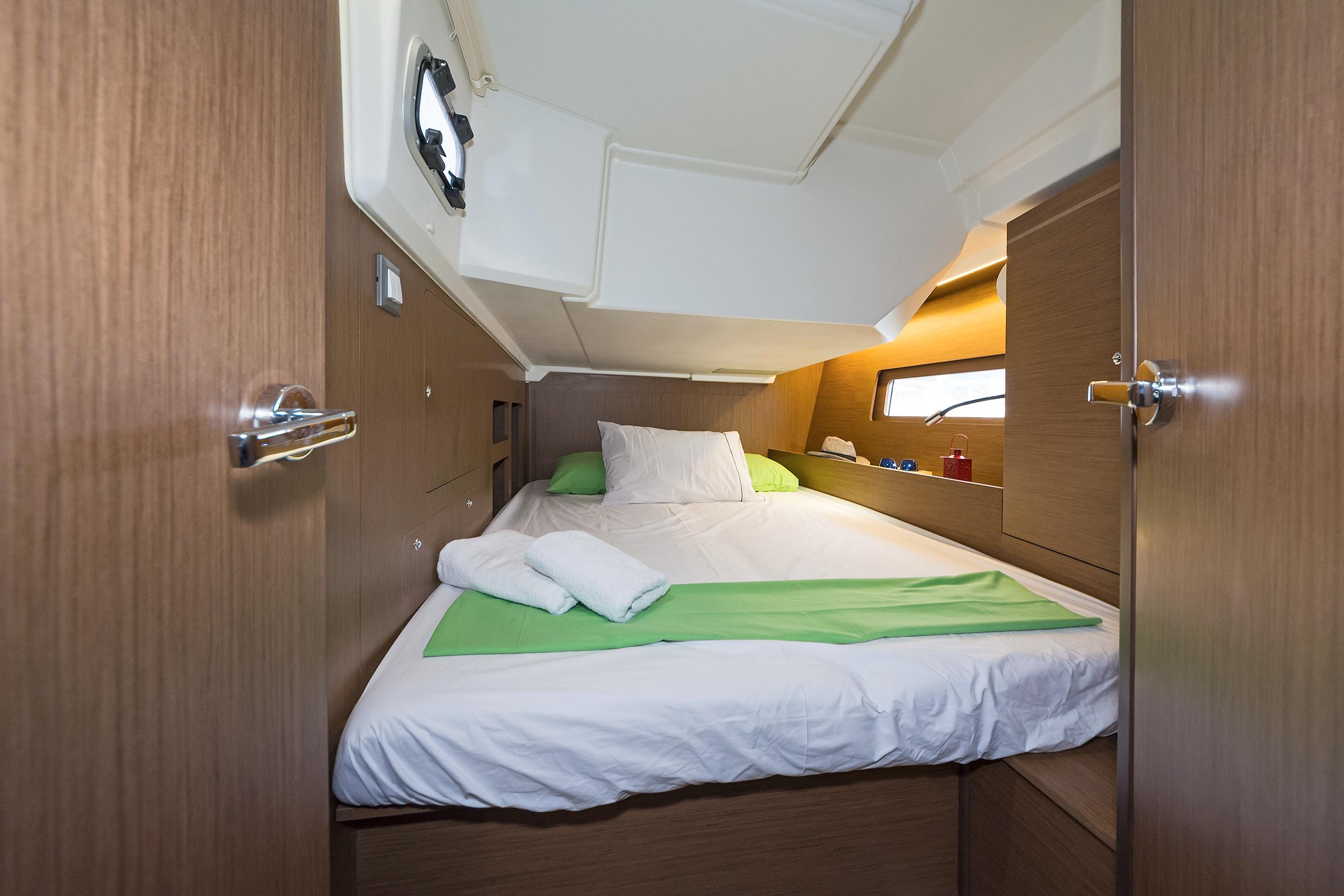 Oceanis 46.1, picture 4