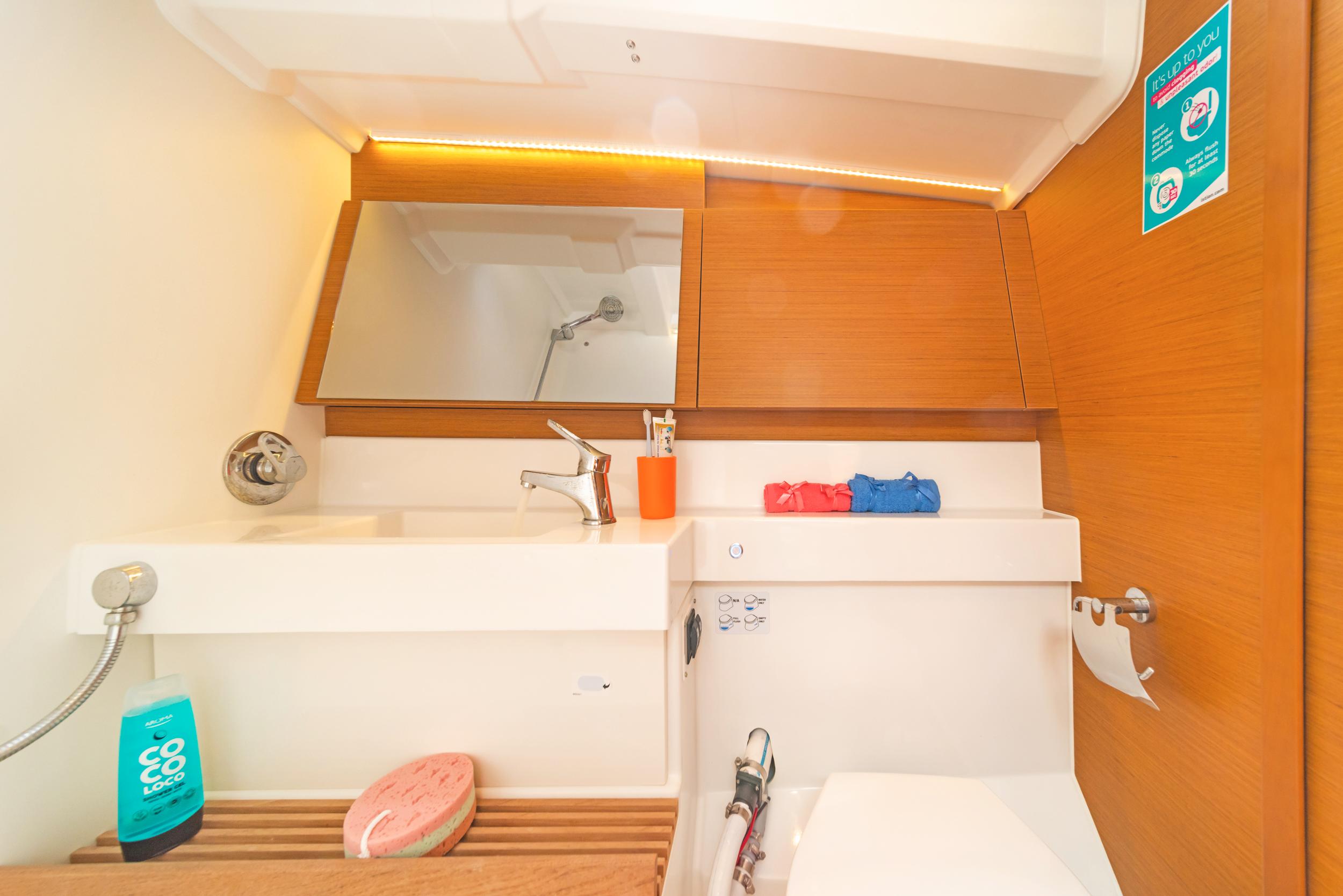 Sun Odyssey 490 - 5 + 1 cab., picture 10