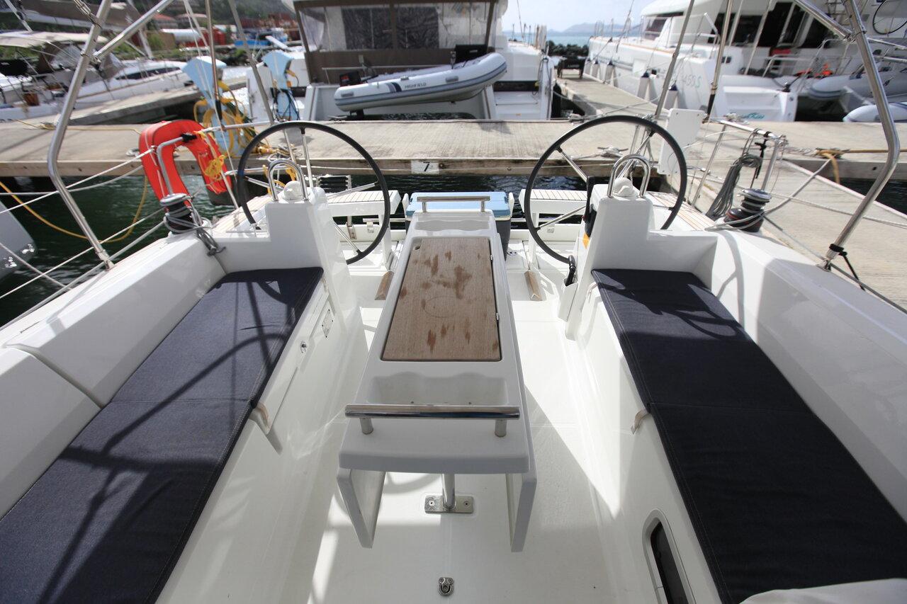 Oceanis 35.1 - 2 cab., picture 5