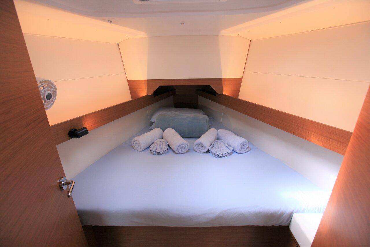 Sun Odyssey 349 - 2 cab., picture 11