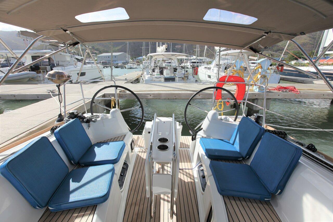 Sun Odyssey 349 - 2 cab., picture 5