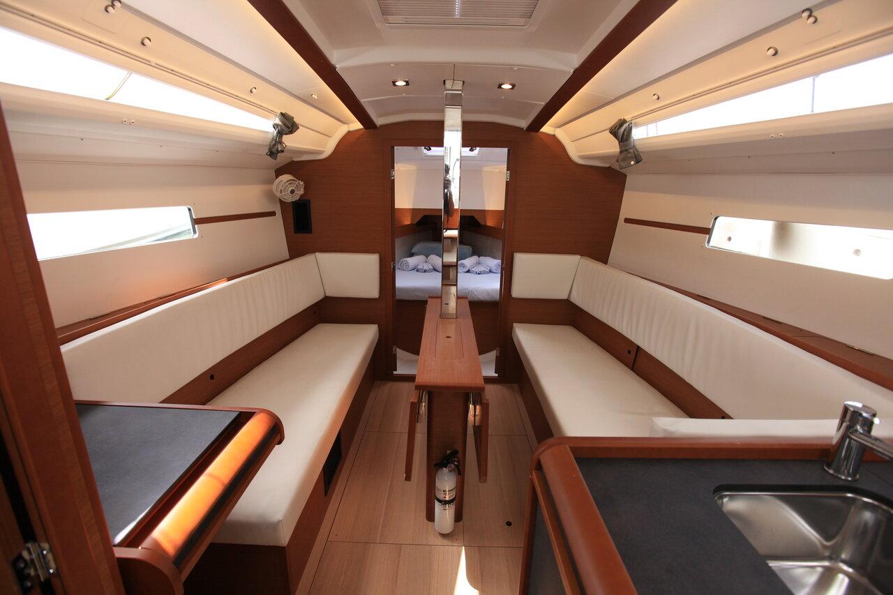 Sun Odyssey 349 - 2 cab., picture 7