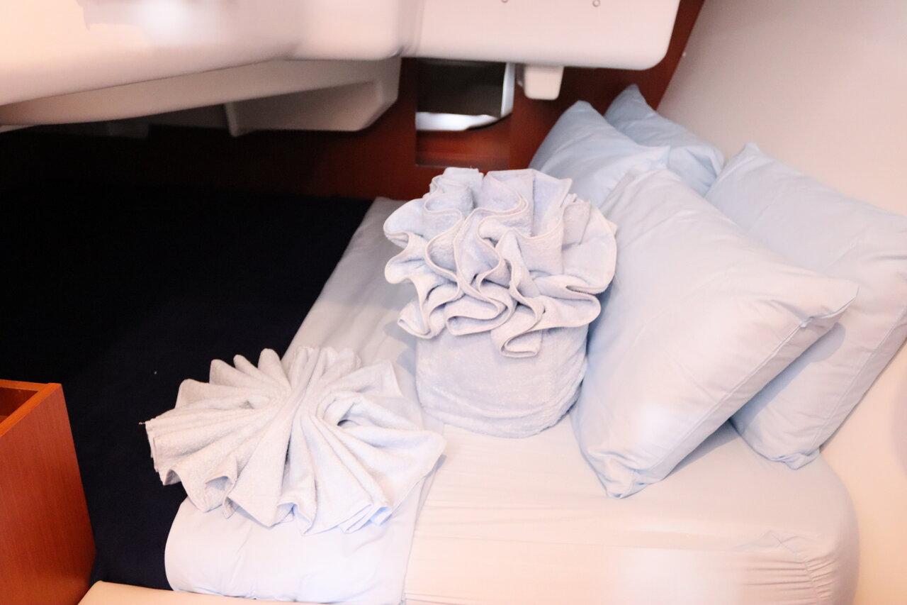 Oceanis 31, picture 19