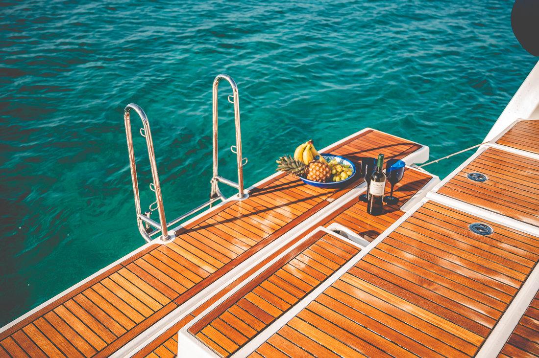 Oceanis 55.1 - 3 + 1 cab., picture 6