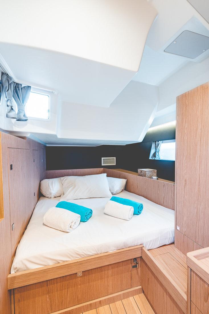 Oceanis 55.1 - 3 + 1 cab., picture 13