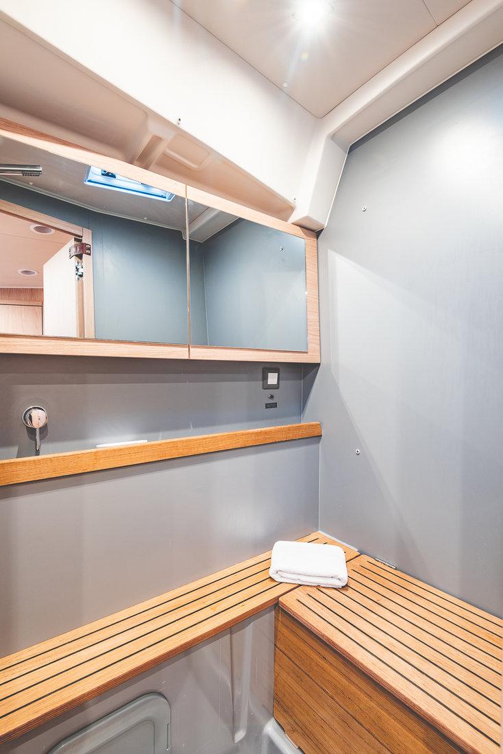 Oceanis 55.1 - 3 + 1 cab., picture 17