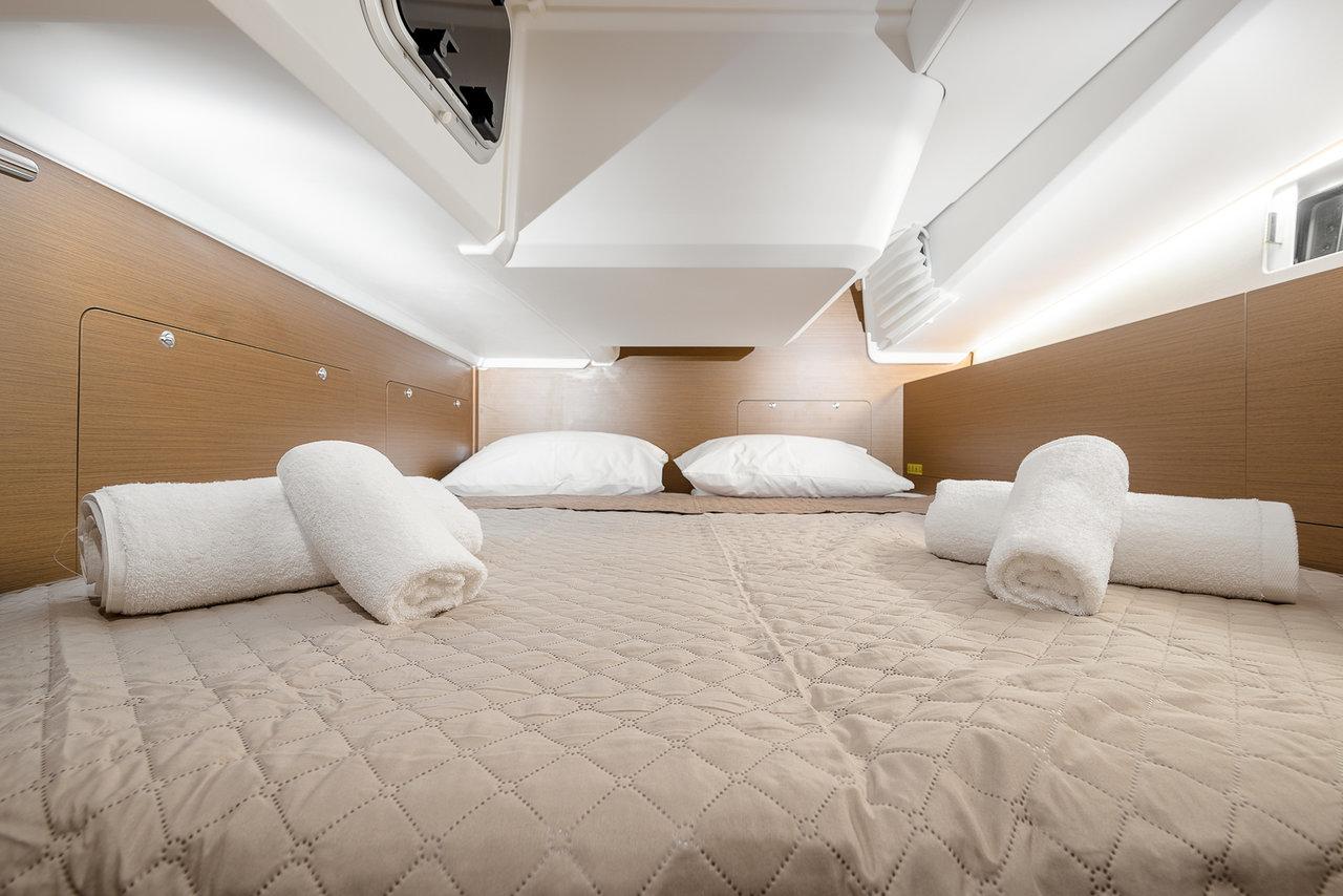 Sun Odyssey 490 - 5 + 1 cab., picture 34