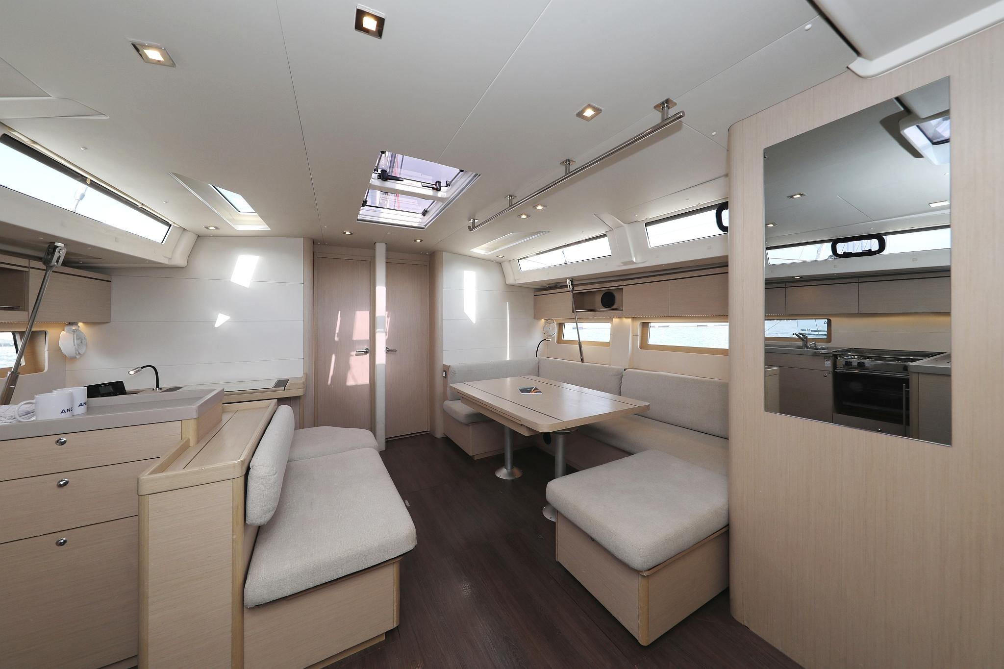 Oceanis 51.1 - 5 + 1 cab., picture 15