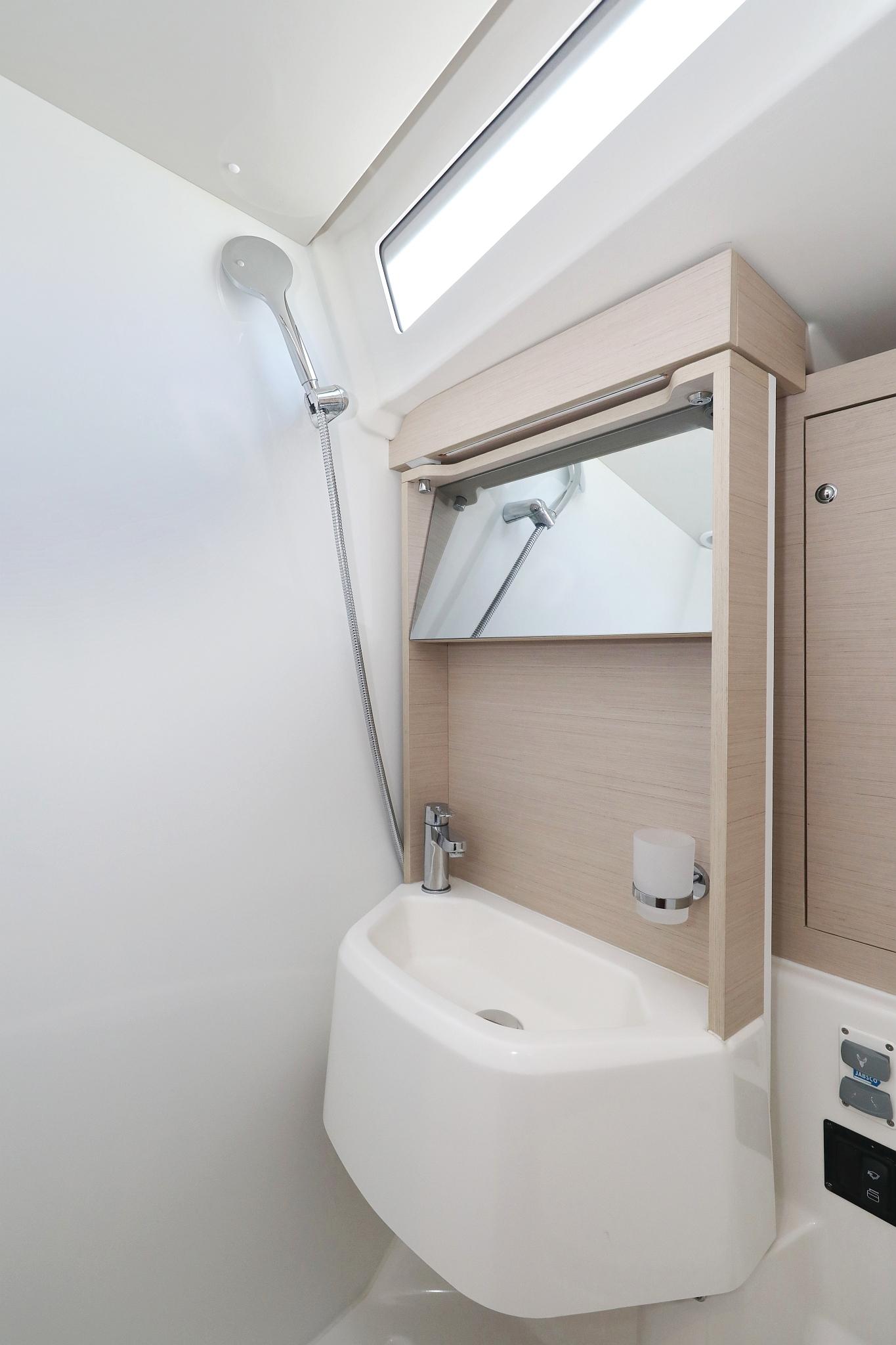 Oceanis 51.1 - 5 + 1 cab., picture 35