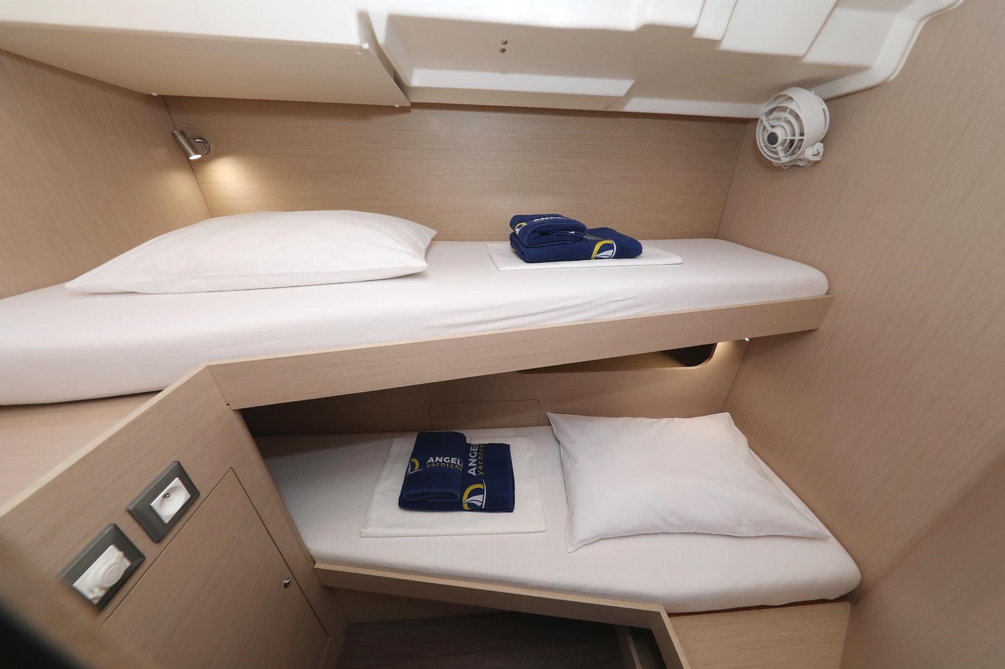 Oceanis 51.1 - 5 + 1 cab., picture 28