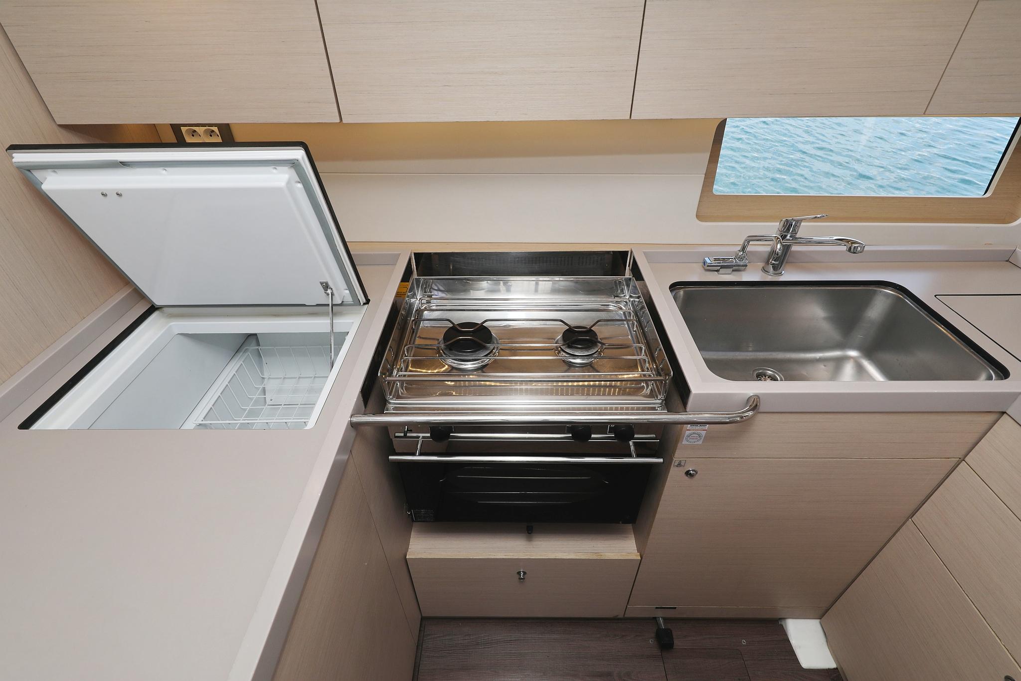 Oceanis 51.1 - 5 + 1 cab., picture 40