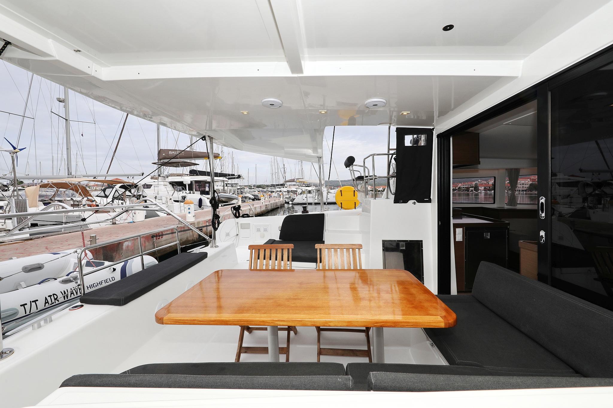 Lagoon 42 - 4 + 2 cab., picture 8