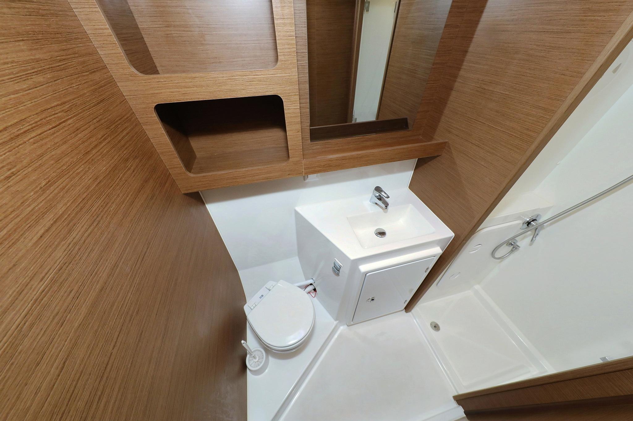 Lagoon 42 - 4 + 2 cab., picture 38