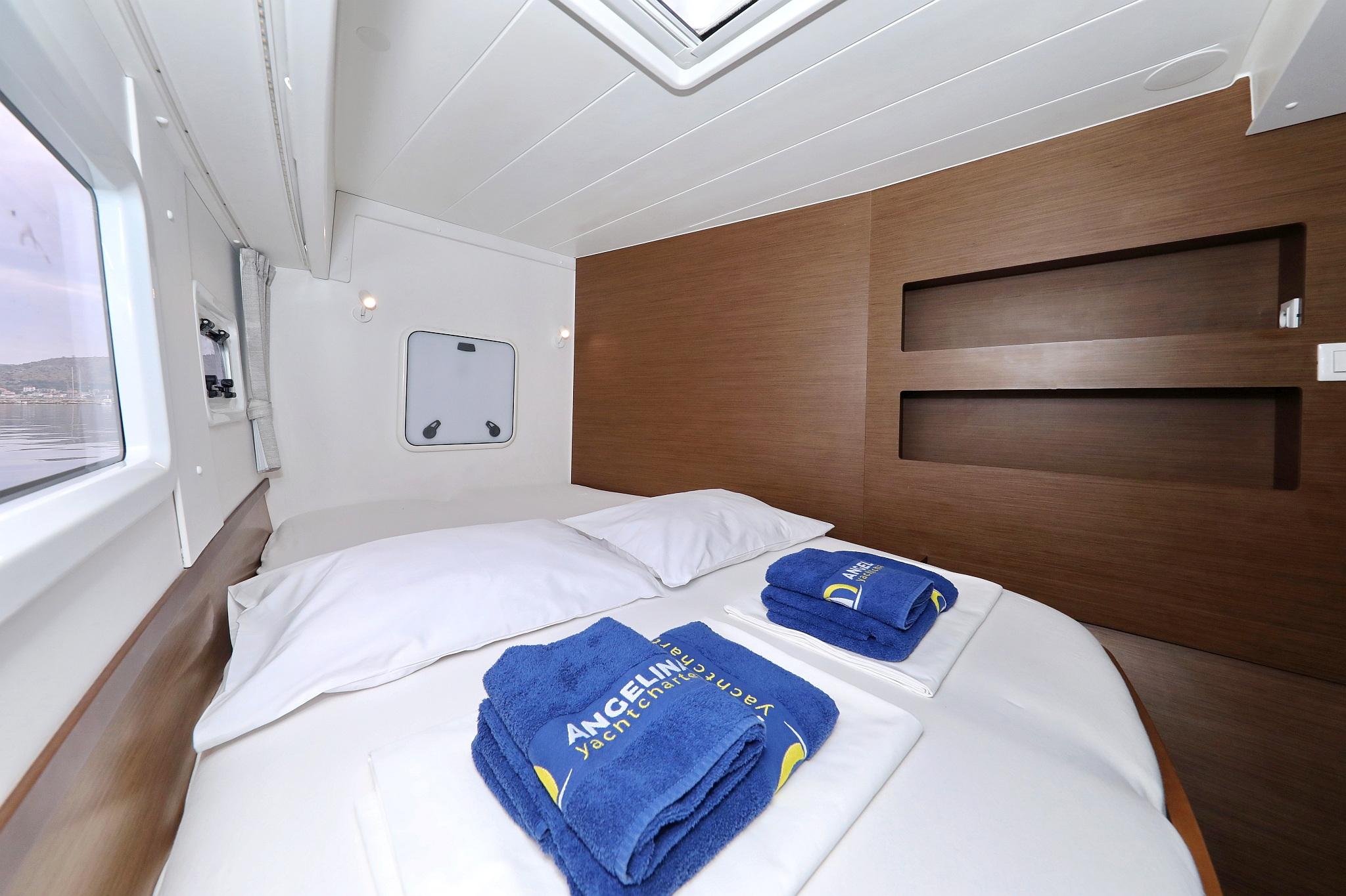 Lagoon 42 - 4 + 2 cab., picture 29