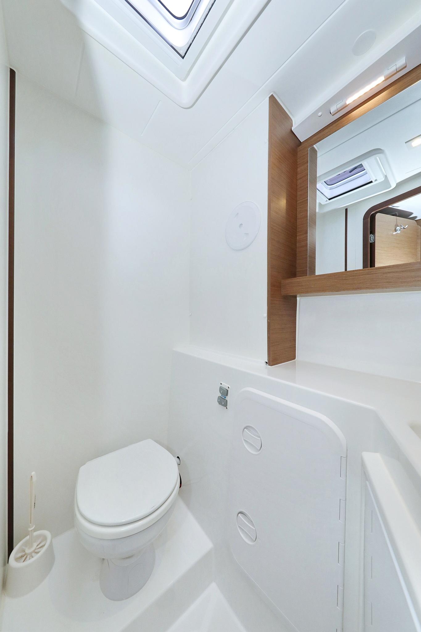 Lagoon 42 - 4 + 2 cab., picture 33