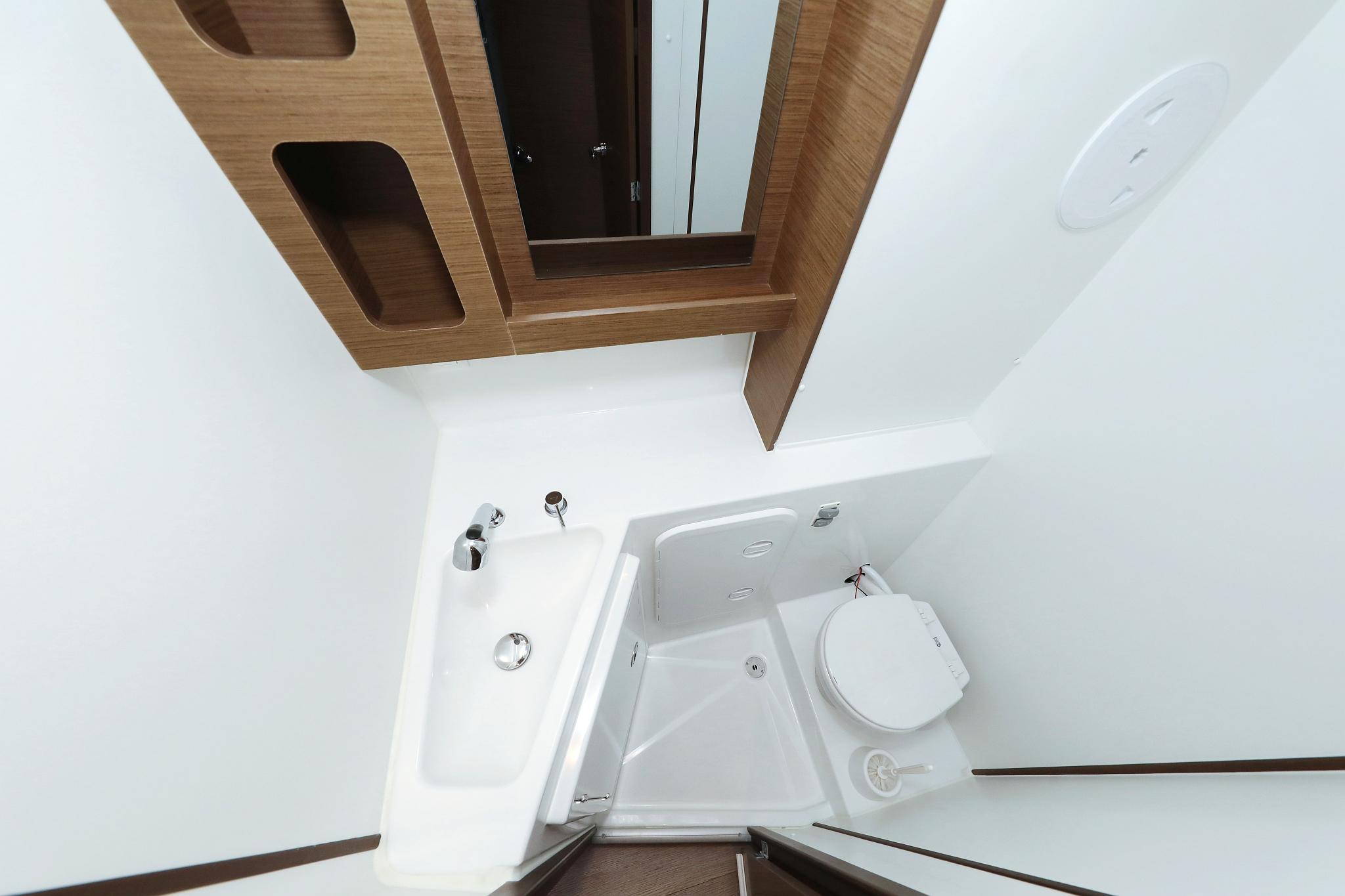 Lagoon 42 - 4 + 2 cab., picture 40